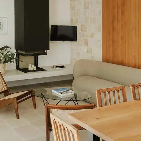 Victoria By Puglia Classics * Ostuni