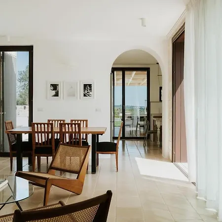 Victoria By Puglia Classics *